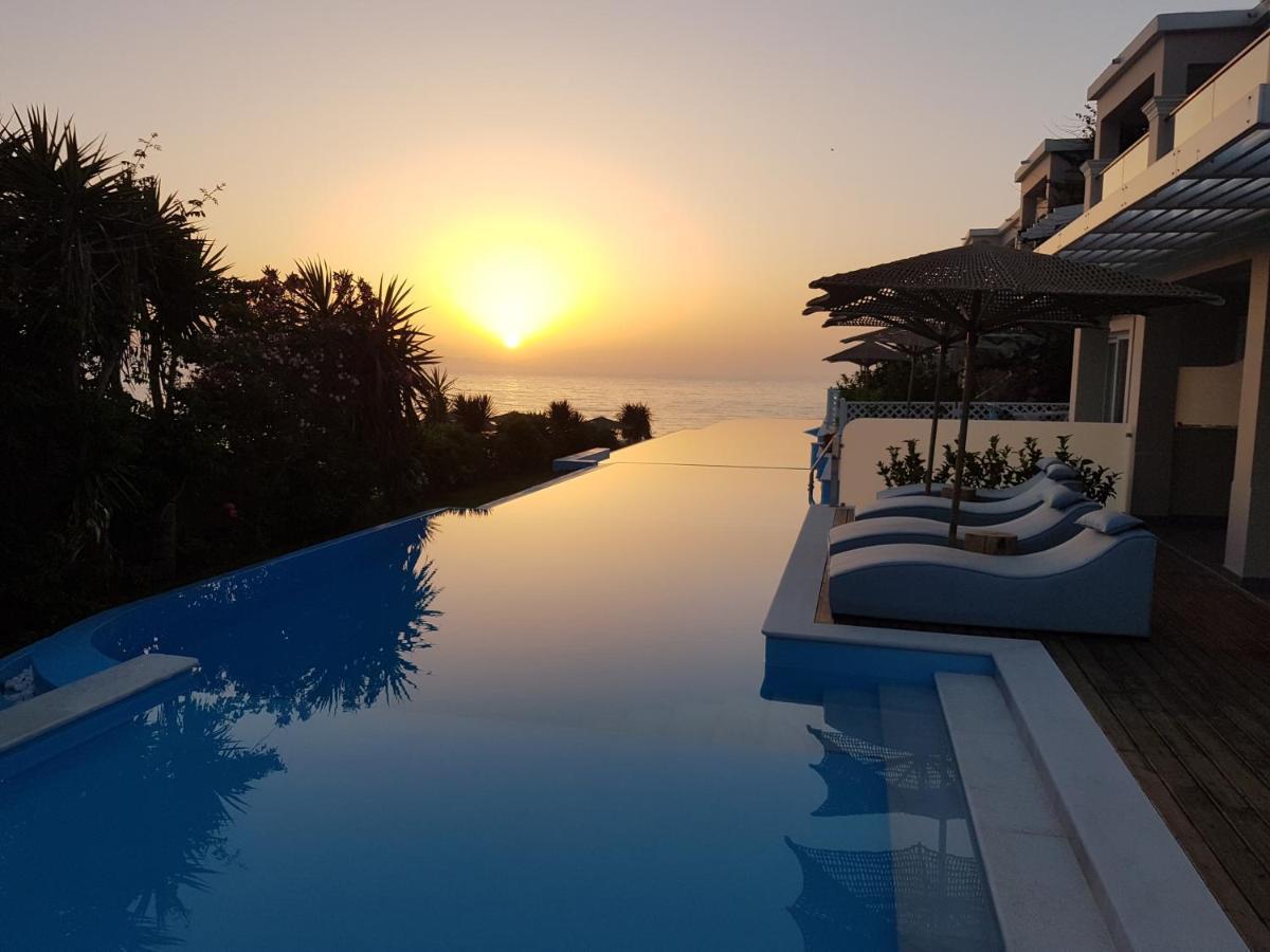 Paralia Luxury Suites Agios Stefanos Avliotes  Bagian luar foto